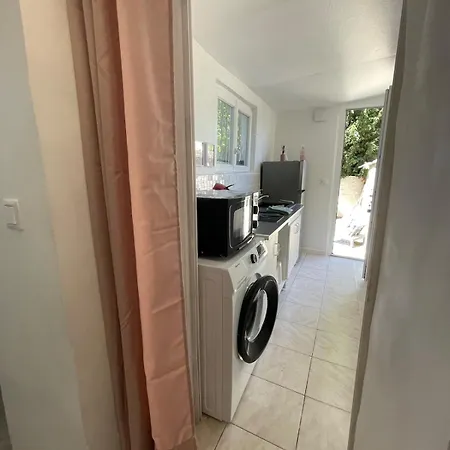 Appartement Le Petit Palmier - Gare De Melun